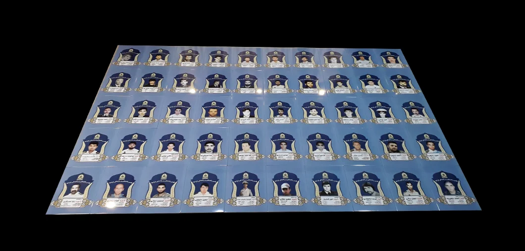 چاپ عکس شهدا روی کاشی